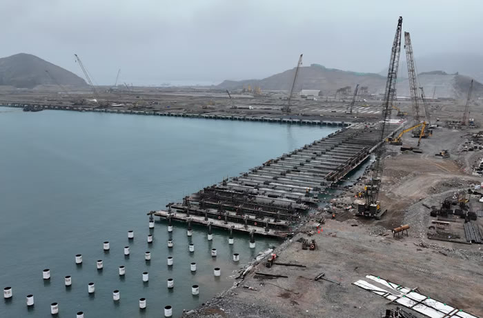 Chancay: alfombra roja para China