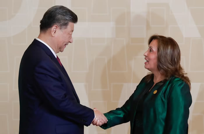 Chancay: alfombra roja para China