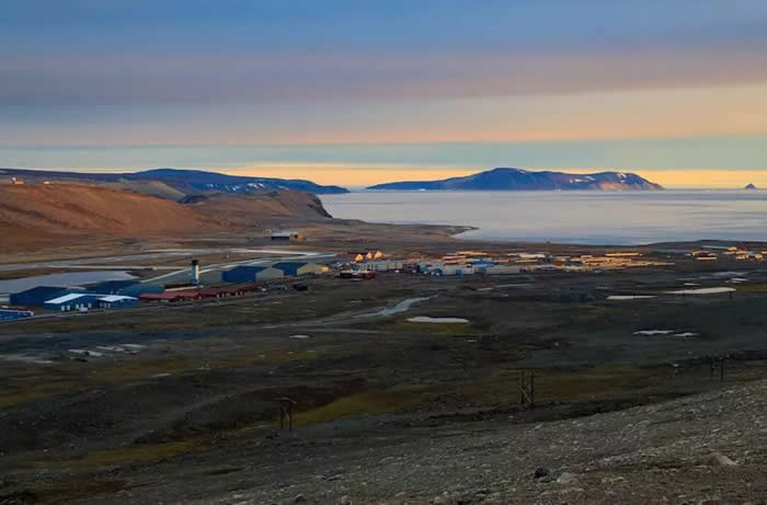 EE UU quiere «comprar» Groenlandia para frenar la penetración china