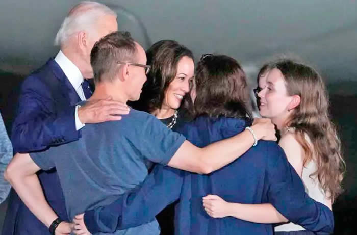 Viaje al pasado de espionaje y Guerra Fría